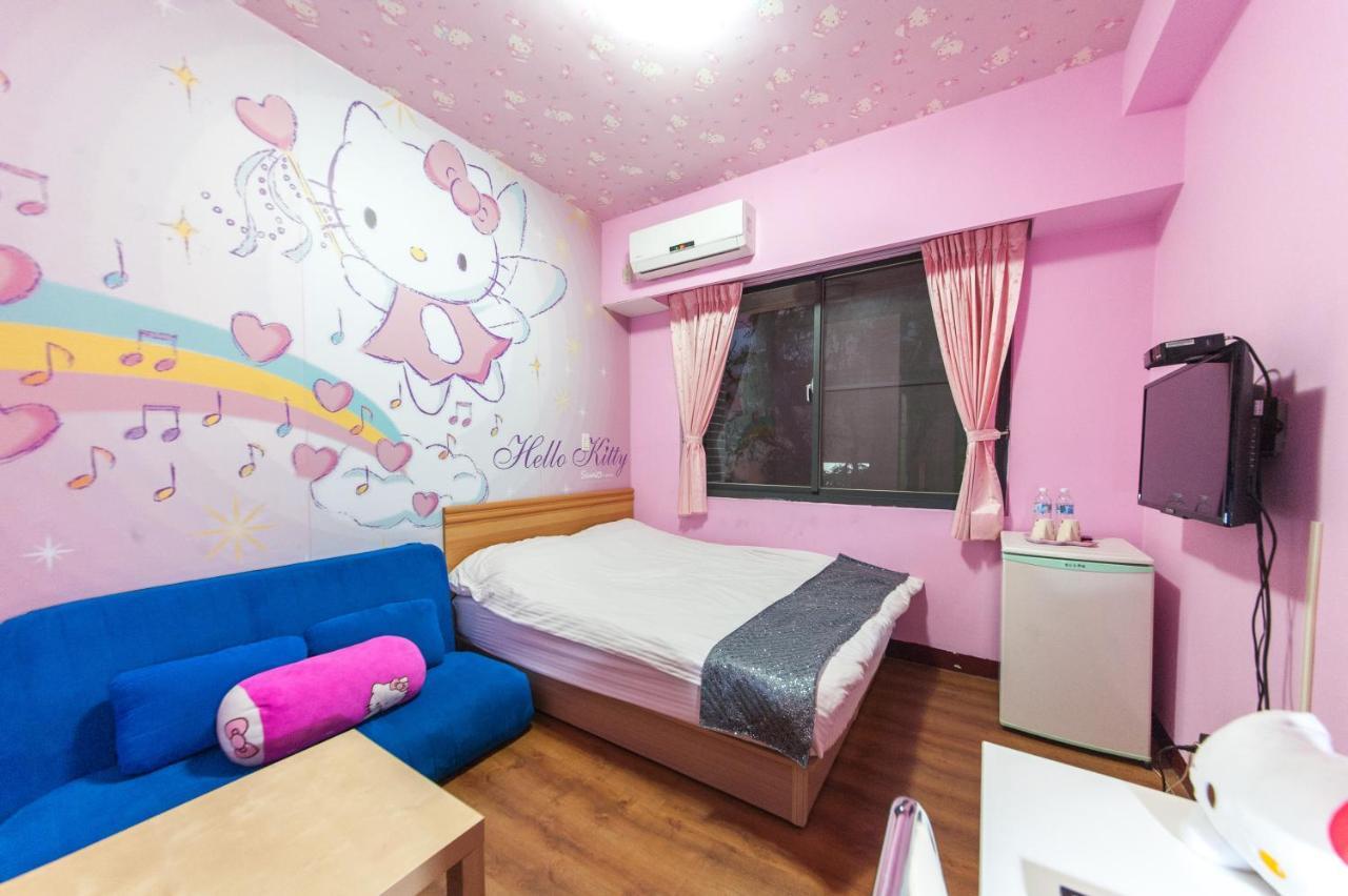 Fengjia Qing Su Homestay Taichung Exterior foto